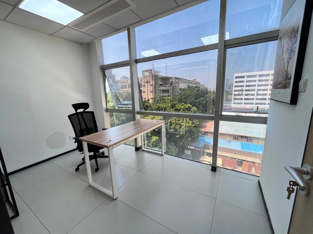 金融机构行政大厅自助机定制